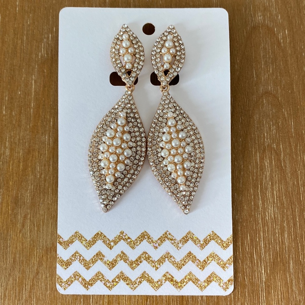 Prom, special occasion, or just sassy clip on earrings